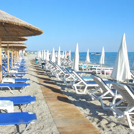 アパートホテル Naias