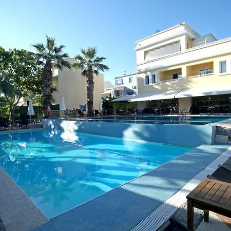 Naias 3* ハニオティス