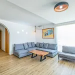 Naias Aparthotel 3*
