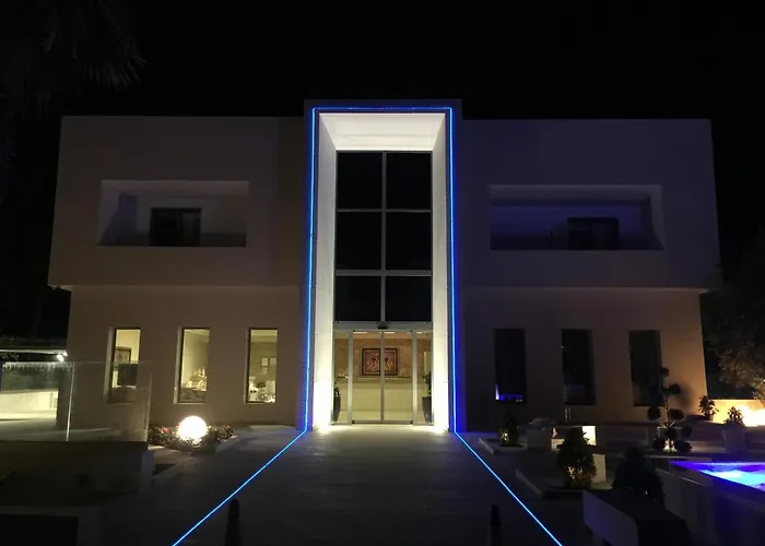 Naias 3* Ханиоти