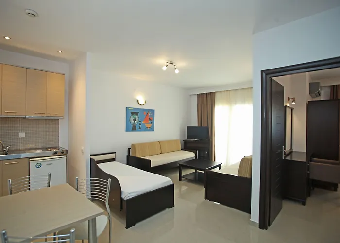 Naias Hotel de apartamente Hanioti